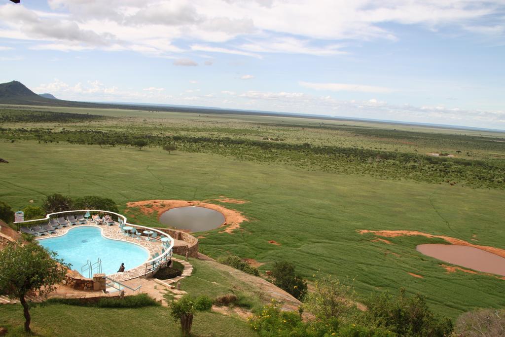 Voi Safari Lodge Room photo